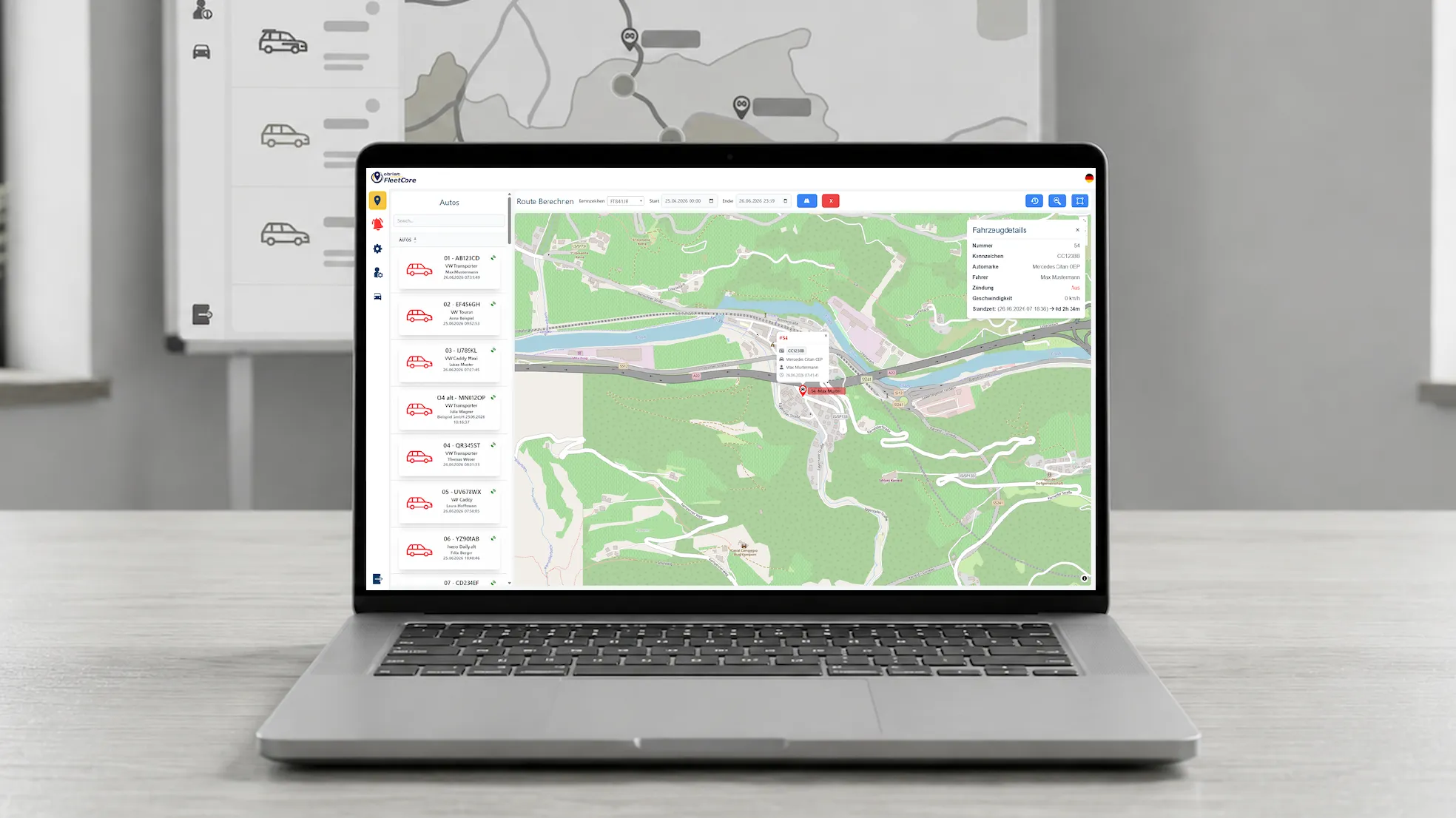 <p><strong>Dati su veicoli e attrezzature</strong></p><p><br></p><p>A seconda dell'hardware utilizzato, è possibile visualizzare informazioni aggiuntive — come lo stato dell'accensione, la tensione della batteria, le ore di funzionamento o altri segnali provenienti dai sensori — insieme ai dati GPS. Ciò offre alle aziende una panoramica completa dei propri veicoli e macchinari.</p><p><br></p>